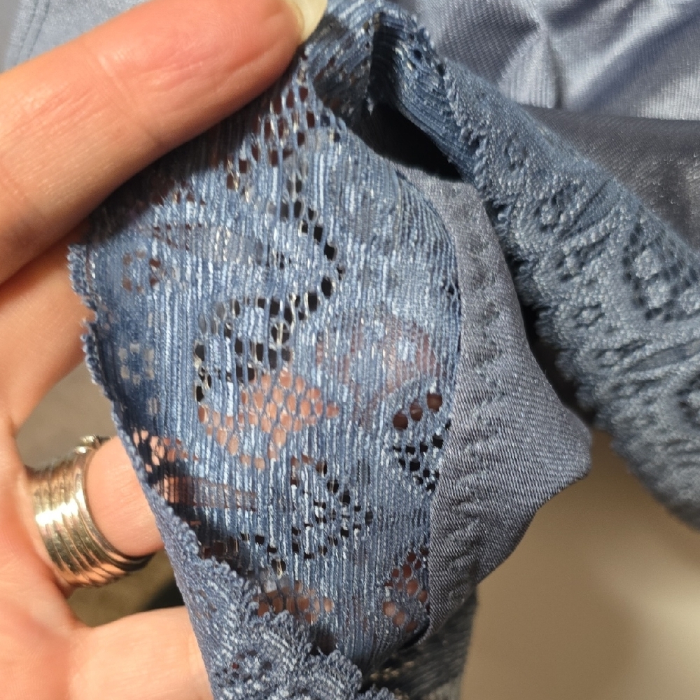 Ruby Ribbon - Lace Demi - Picture 4 of 4